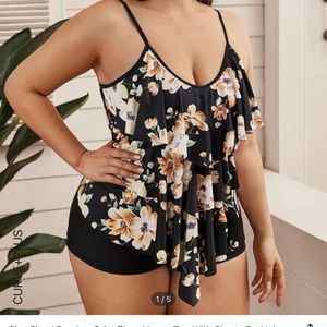 NWOT SHEIN plus tiered layered tankini swims top with shorts